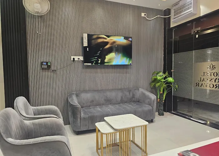 Hotel Crystal Sarovar