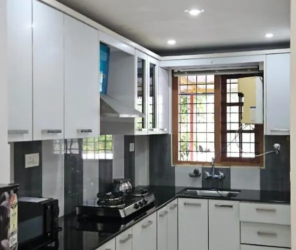 Leela Cottage