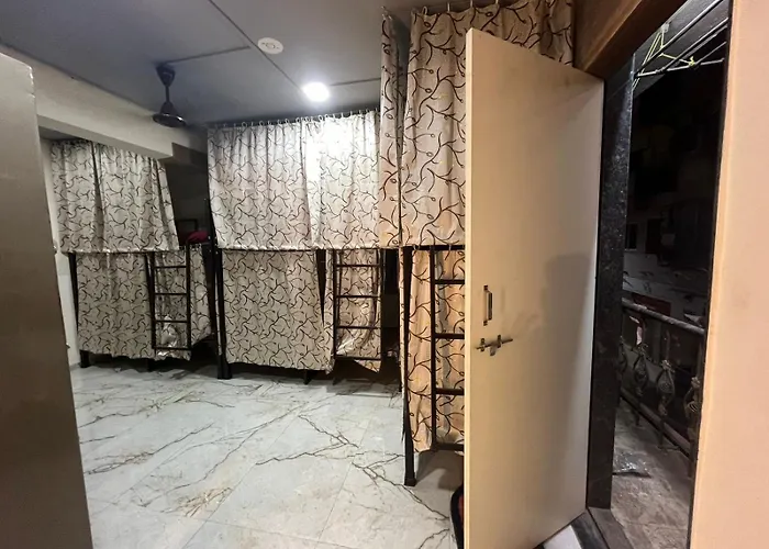 Ashirwad Guest House, Bharti Vidyapeeth
