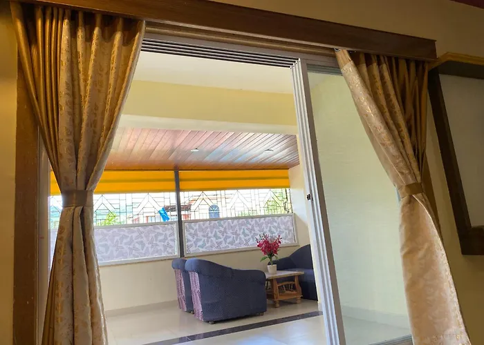 Golden Ring Resort