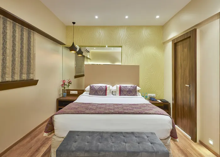 Hotel Bawa Regency Dadar