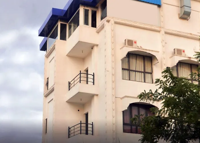 Genx Banjara Hill 1589