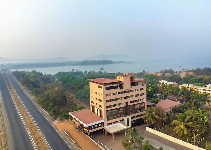 Sterling Karwar