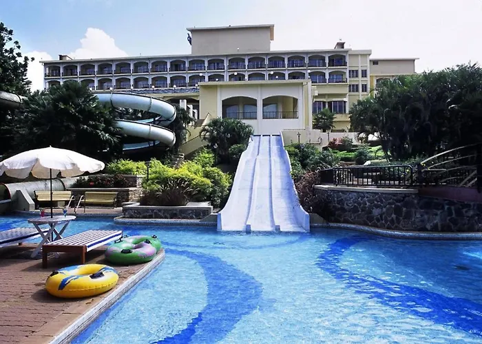 Fariyas Resort Lonavala