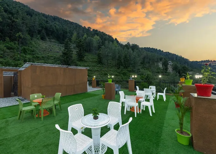 The Charvi Retreat Kufri I Vacations I Conference I Mice I Family Events I Open Air Terrace I Sky Bonfire I Wooden Rooms With Pvt Balconies I Kufri By Exotic Stays