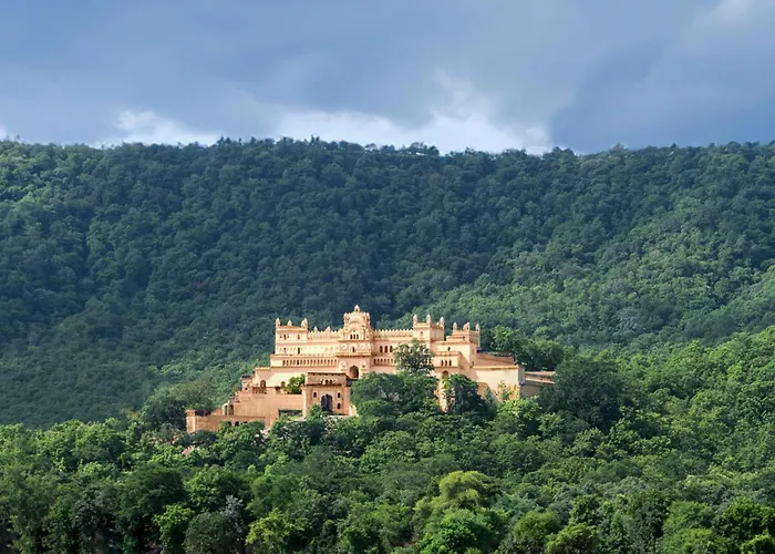 The Oberoi Rajgarh Palace
