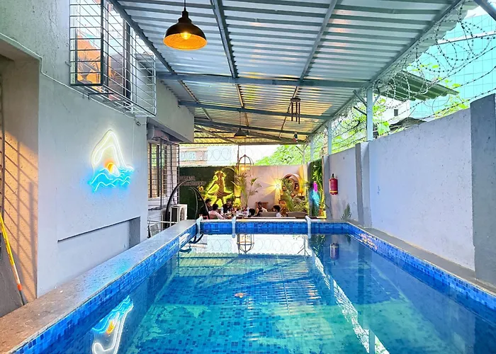 Hilltop Hideaway Party Friendly 4Bhk Pool Villa By Spacez
