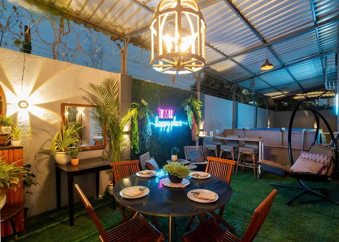 Hilltop Hideaway Party Friendly 4Bhk Pool Villa By Spacez