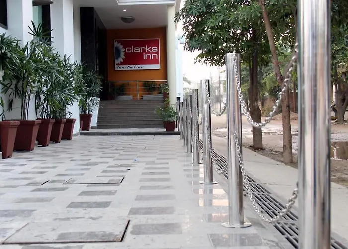 Clarks Inn Mathura
