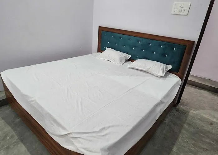 Hotel O Blue Rose