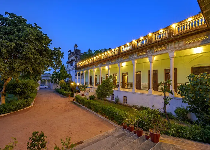 Neemrana'S - Piramal Haveli