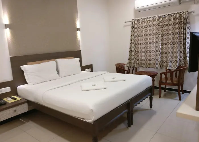 Hotel Sownthariyam