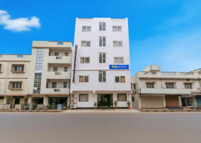 Fabhotel Taj Residency
