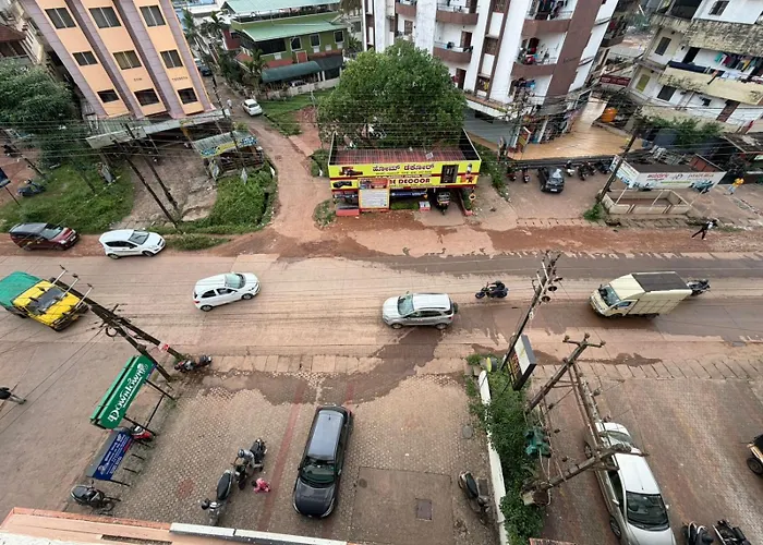 Downtown Hotel Manipal