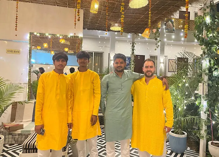 Hariom Tatsat Retreat