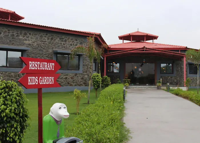 Sun Hotel And Resort, Abu Road - 39 Kms From Mount Abu