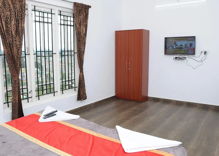 Rosepark Residency- Opposite Rosegarden
