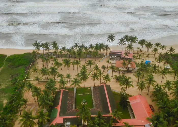 C Roque Beach Resort
