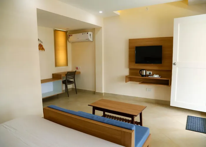Oceanside Mahabalipuram - With Beach Access