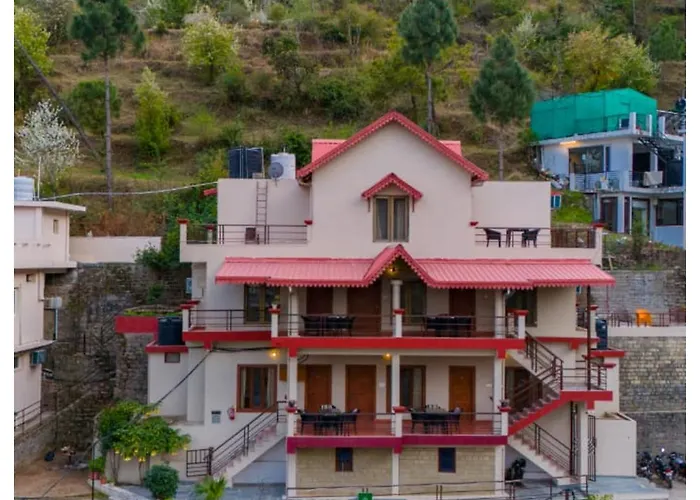 Sanskari Nivas Family Holiday Home