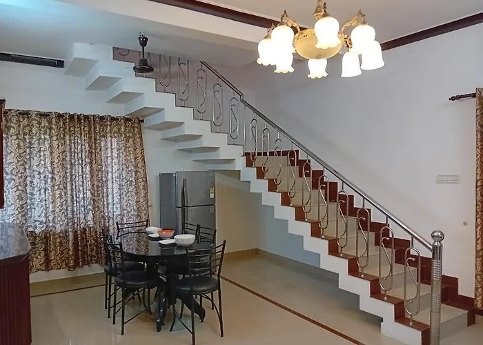 Homestay Near Lulu- Edappally- Amrita, Aster Hospital- Kochi