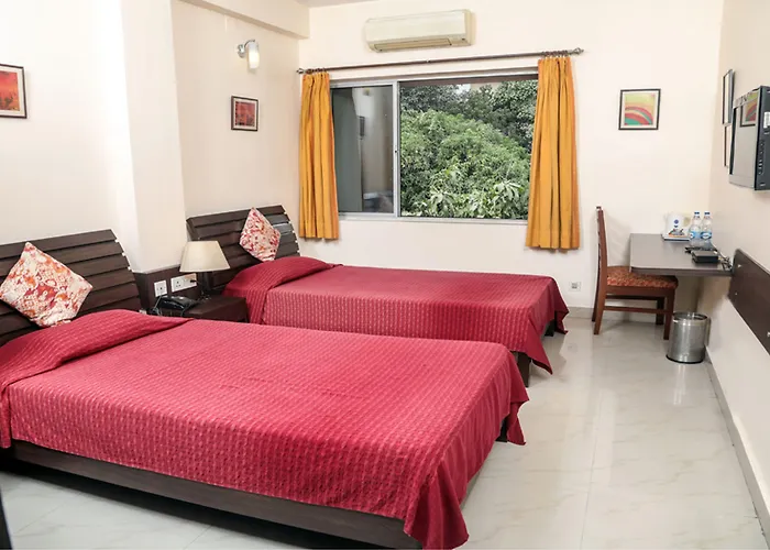 Red Arrow Residency, Kolkata