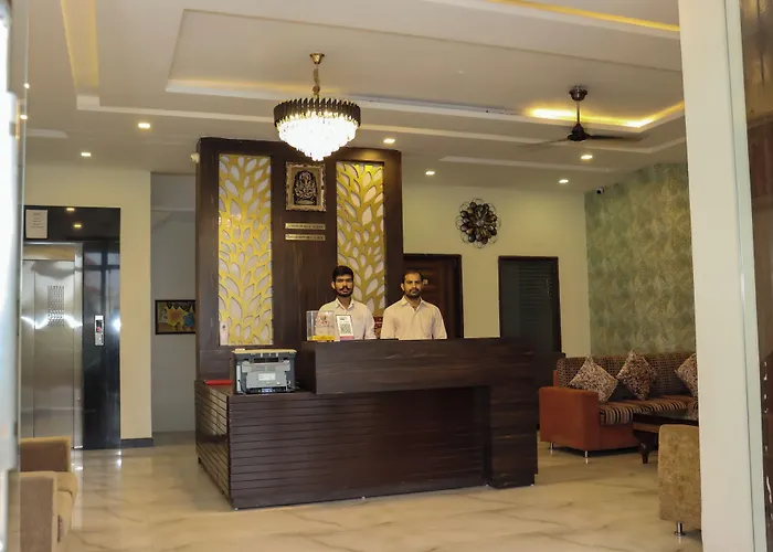 Hotel The Grand Kukas Jaipur