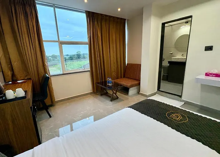 Hotel Grand Vista