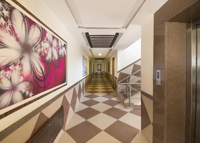 Hotel Vaikunth By Adamo