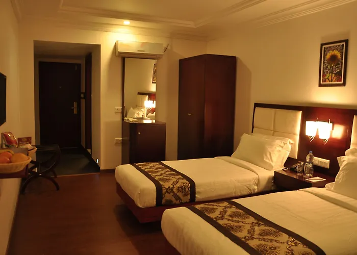 Grand Clarks Inn