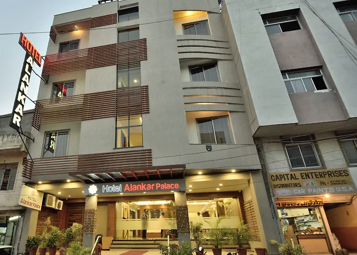 Hotel Alankar Palace