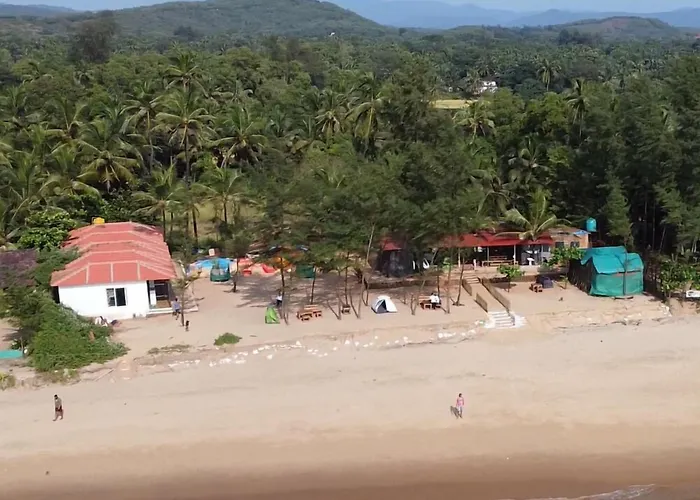 Trippr Gokarna - Beach Hostel
