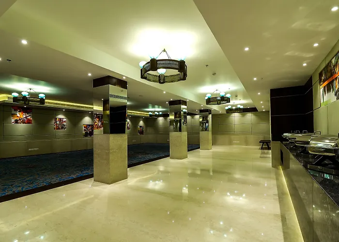 Piccadily Hotel