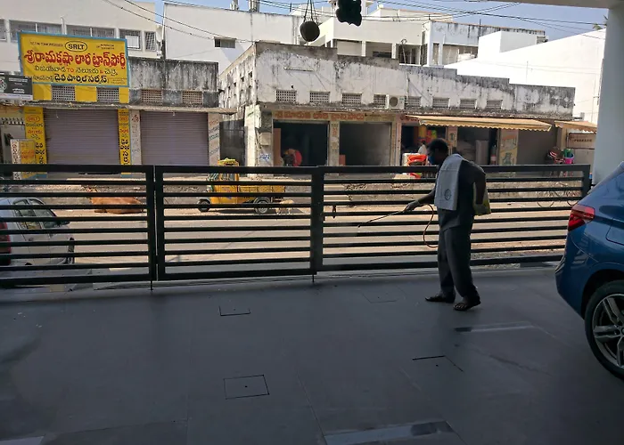 Hotel Sri Ram Grand