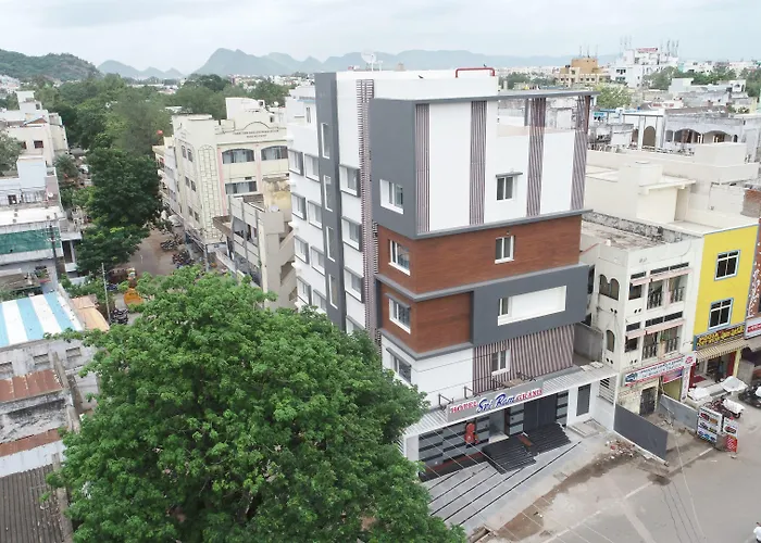 Hotel Sri Ram Grand