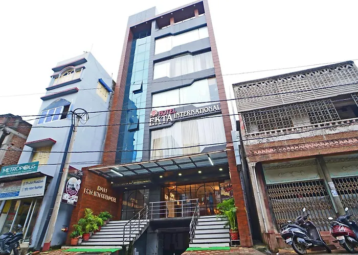 Hotel Ekta International !! 300 Mts From Baba Baidyanath Dham Temple !! Deoghar