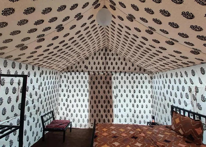 Rann Kandhi Resort