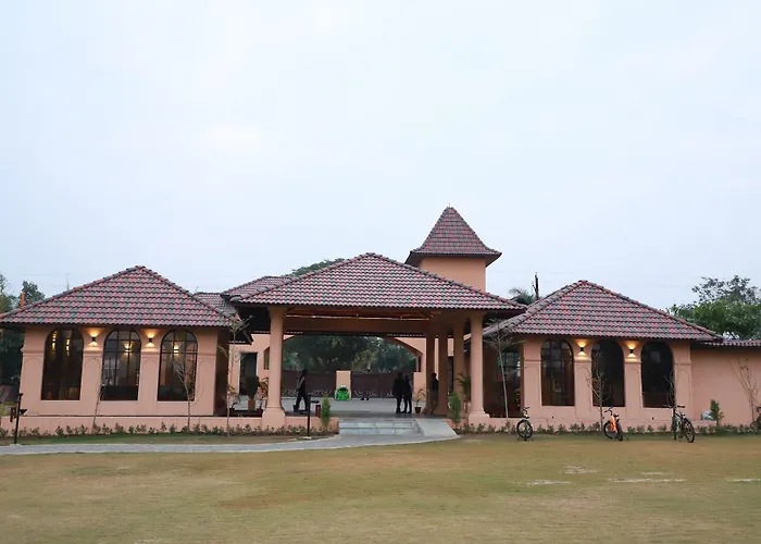 The Pench International