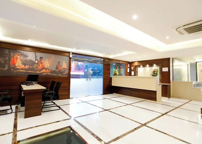 Hotel Dolphin Grand