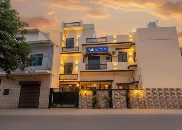 Fabhotel Uma Yugul