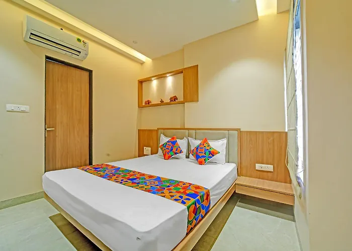 Fabhotel Shri Shreeyam Stay