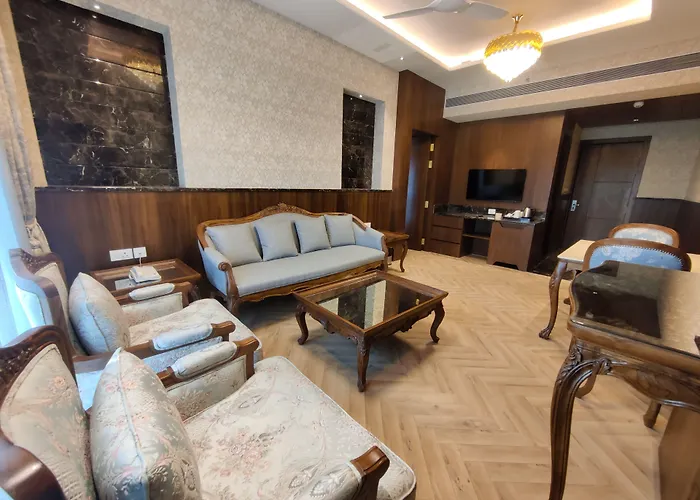 Jasraj Palace Yavatmal Hotel, A Member Of Radisson Individuals