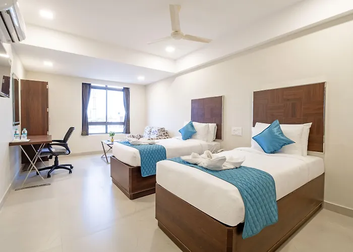 Monday Hotels Swarnas The Capital