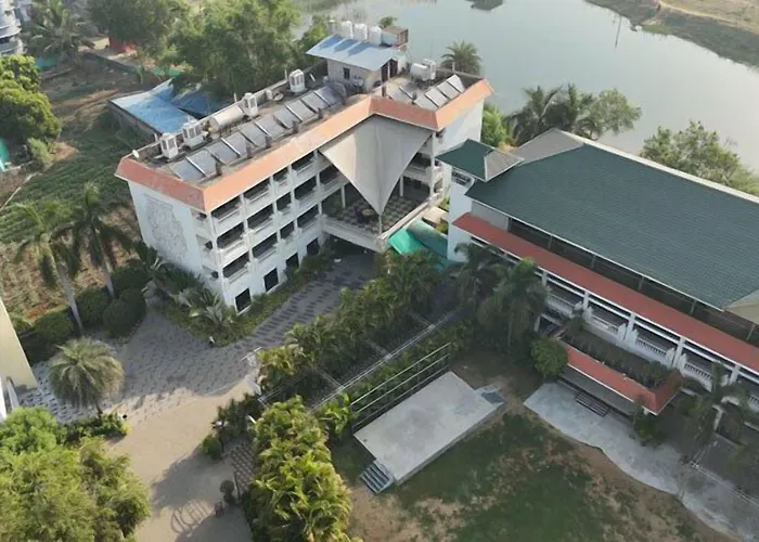 Hotel Royal Retreat