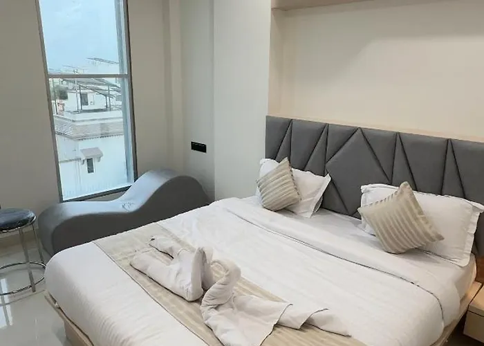 Hotel Sky Gold