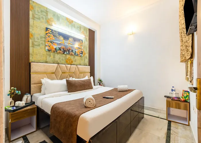 Hotel Sarla Residency By Luxury Group