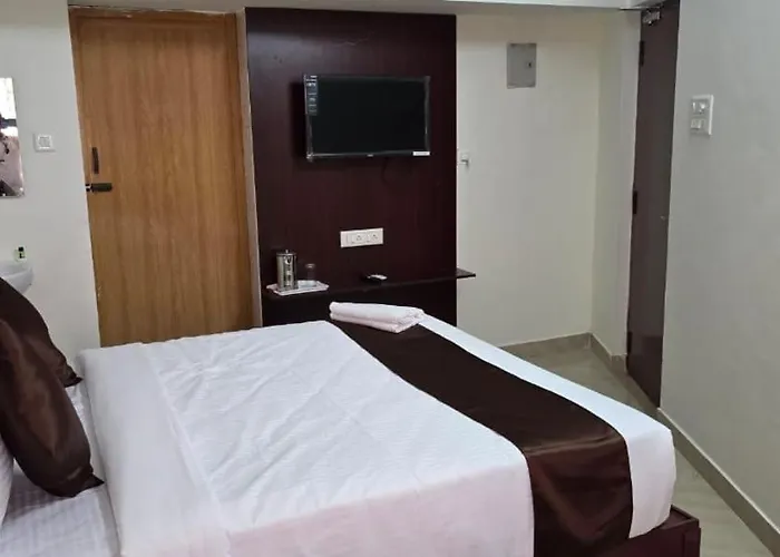 Hotel Amr Residency