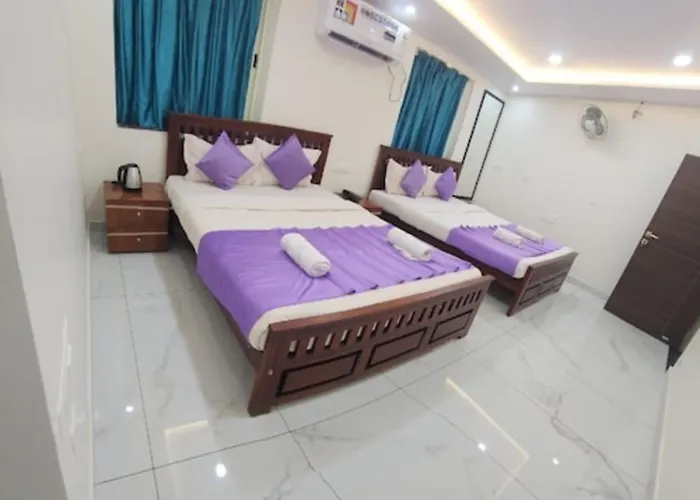 Flora Inn Gokarna