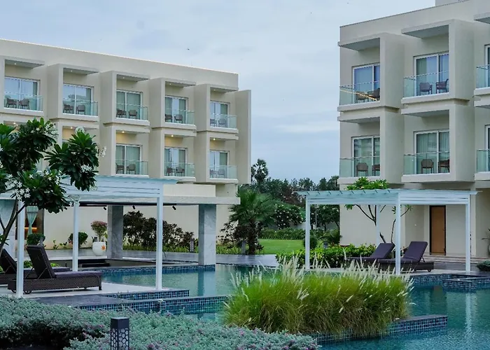 Golden Sands - By The Bay Resorts
