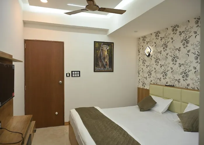 Hotel The Grand Heritage Junagadh